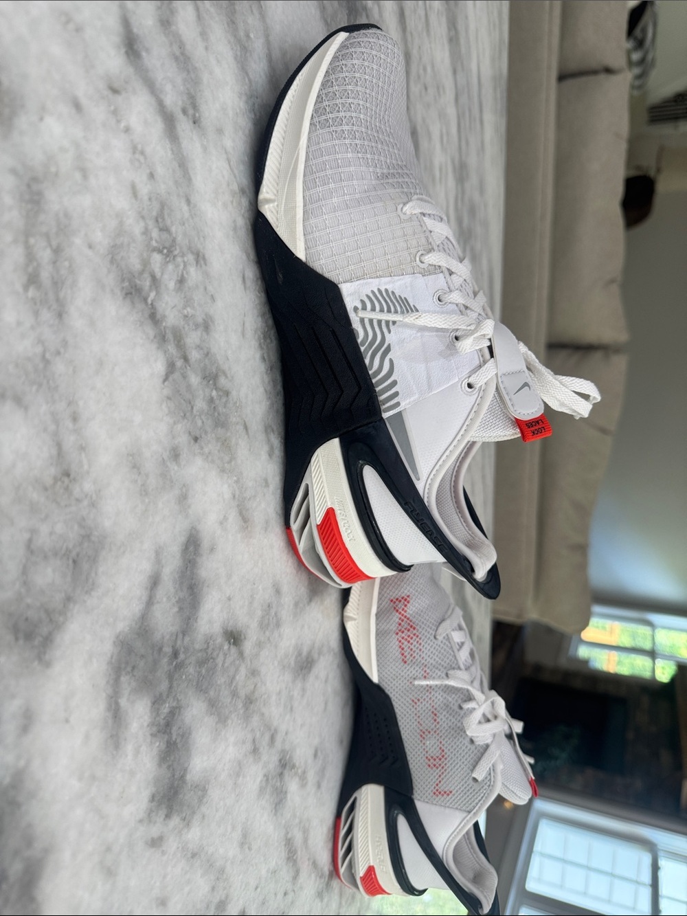 Nike Women’s Metcon’s White/Black/Red Low-Top Athletic Sneakers - Picture 3 of 6